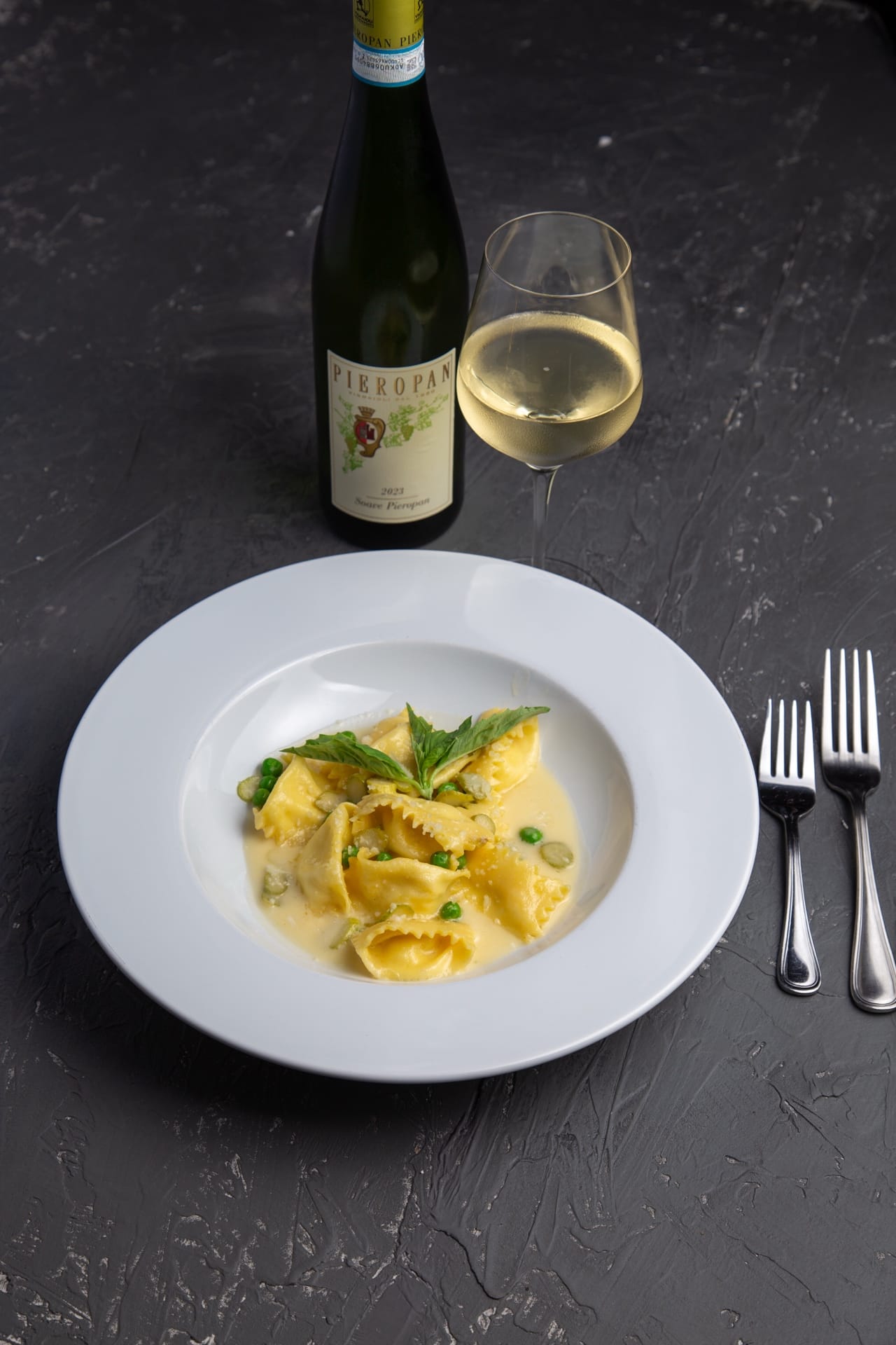 Centro private dining — elegant wine and food pairing